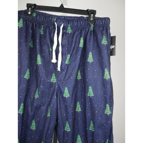 Brooklyn Cloth Men’s Christmas Pajama Pants Size S Navy Blue Tree Print Pants - Picture 2 of 10
